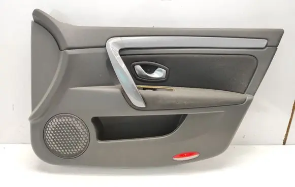 Renault Laguna III Front door card panel trim 809004932R 806700005R