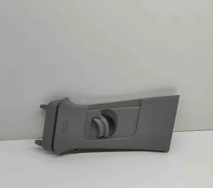 Audi Q2 - (B) pillar trim (bottom) 81A867243