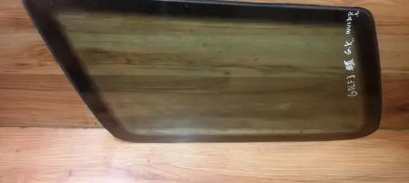 Volkswagen Golf III Rear side window