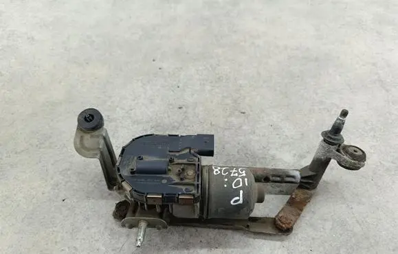 Volkswagen Golf Plus Front wiper linkage 