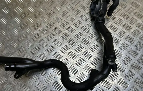 BMW 5 E60 E61 Engine coolant pipe/hose 7780001