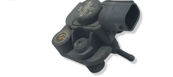 Mercedes-Benz E W212 Air pressure sensor A0071530028