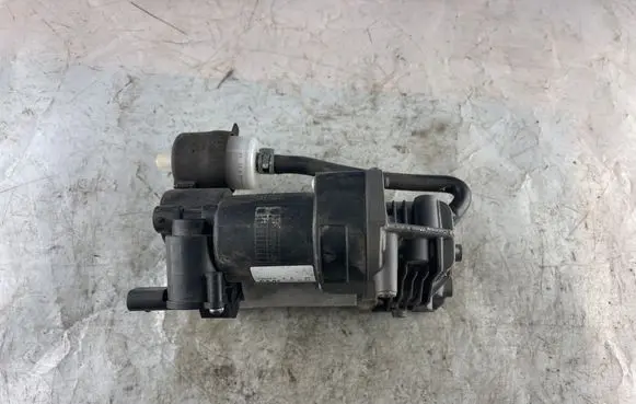 Jaguar XJ X351 Air suspension compressor/pump 104341H S212310