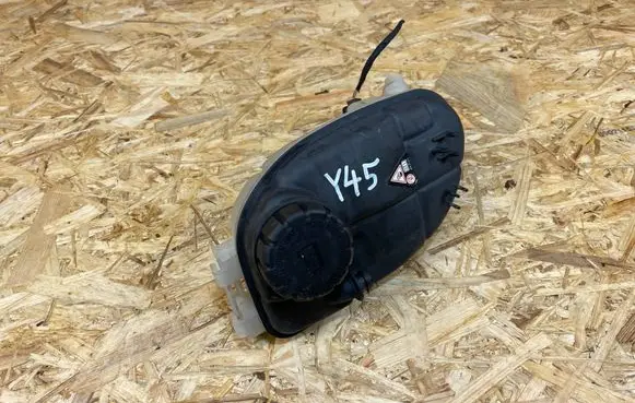 Mercedes-Benz A W176 Coolant expansion tank/reservoir A2465000049