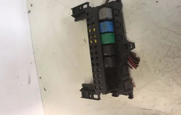 Mercedes-Benz A W169 Fuse box set 1695450001