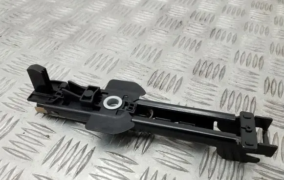 Audi A4 S4 B8 8K Seat belt adjustment motor 8E0857833E 560927324