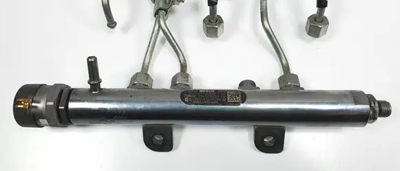 Jaguar XF X260 Fuel main line pipe 0445216046