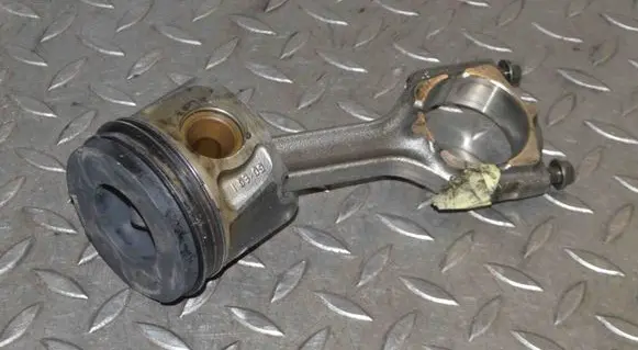 Piston