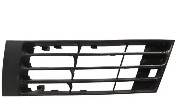 Audi A4 S4 B5 8D Front bumper lower grill 8D0807345AA