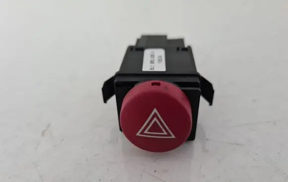Seat Ibiza III (6L) Hazard light switch 6L1953235A