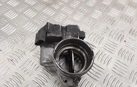 Audi A4 S4 B6 8E 8H Throttle valve a2c59512937 a2c53364206
