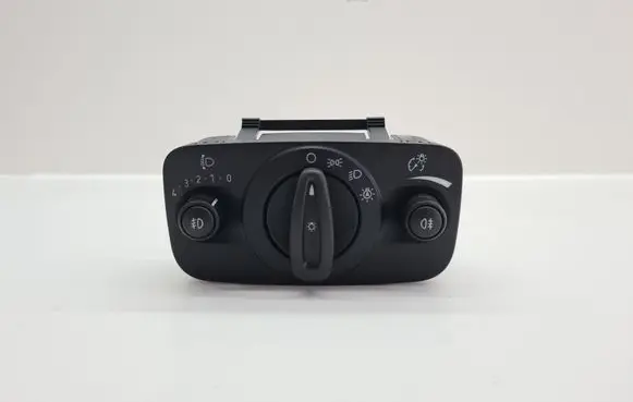 Ford C-MAX II Light switch AV6T13A024CC