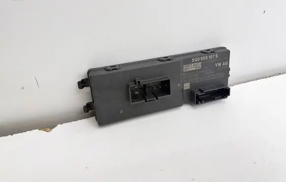 Audi Q2 - Tailgate/trunk control unit/module 5Q0959107S 5Q0959107J 22008001