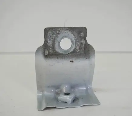 Volkswagen Jetta VII Fender mounting bracket 17A809561A