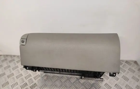 Lexus IS 220D-250-350 Glove box set 5551353020 5555053050