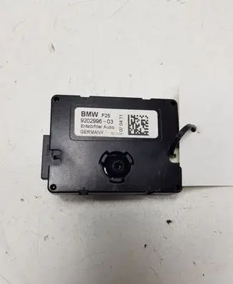 BMW X3 F25 Aerial antenna filter 9202996 920299603