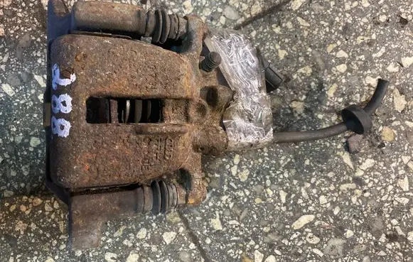 Audi A6 S6 C6 4F Rear brake caliper