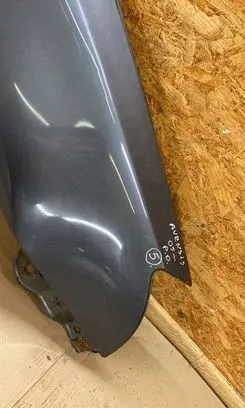 Toyota Avensis T250 Fender