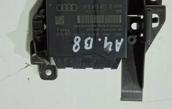 Audi A5 8T 8F Parking PDC control unit/module 8K0919475D