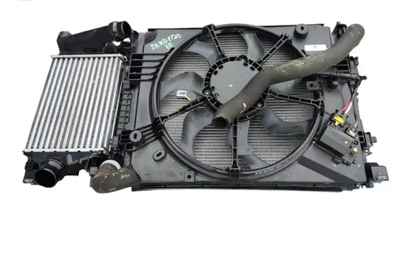 Dacia Sandero III Radiator set 214813070R