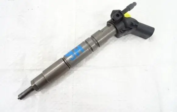 Mercedes-Benz ML W164 Fuel injector 0445115064