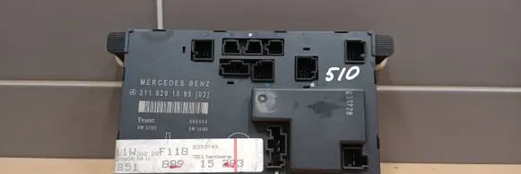 Mercedes-Benz E W211 Door control unit/module 2118201585