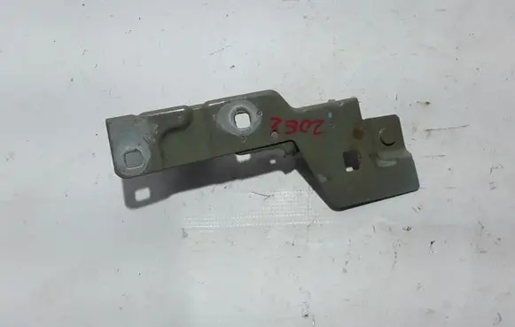 Renault Zoe Fender mounting bracket 901264988R