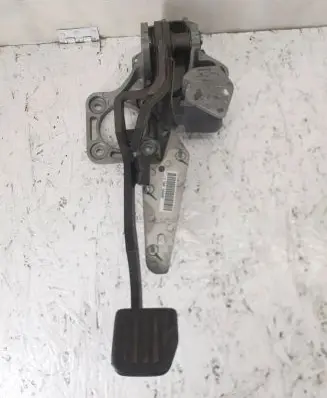 Ford Mondeo MK IV Brake pedal 7G9N2D094PB 8A66032