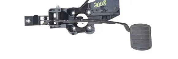 Peugeot 3008 II Brake pedal P1002572