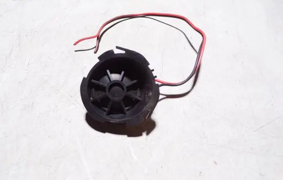 Audi A3 S3 A3 Sportback 8P Panel speaker 8P0035399