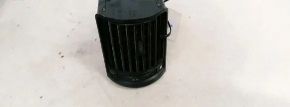 Audi A4 S4 B5 8D Dash center air vent grill 8D1820901