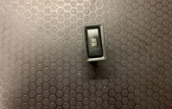 Toyota Avensis T250 Traction control (ASR) switch TR8801