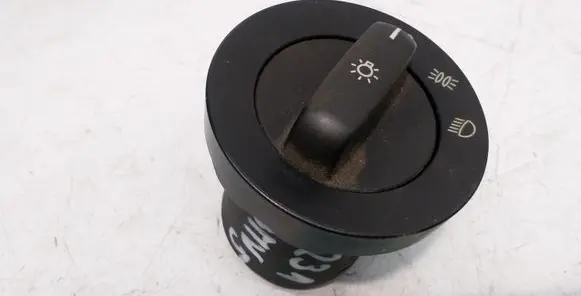 BMW 5 E39 Light switch 8363683