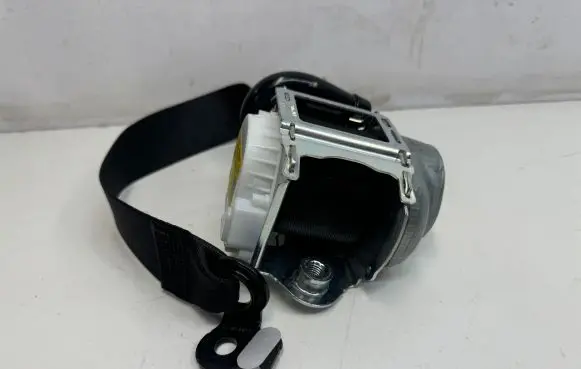 Mercedes-Benz GLE W167 Third row seat belt A1678603200