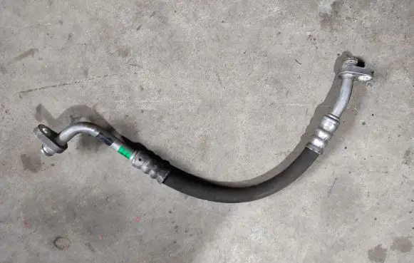 Peugeot 307 Air conditioning (A/C) pipe/hose 9650629580