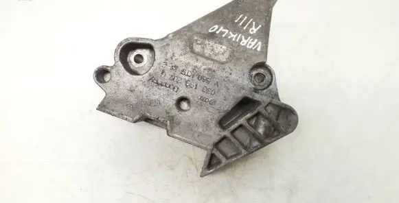 Skoda Octavia Mk2 (1Z) Engine mounting bracket 03G199207G