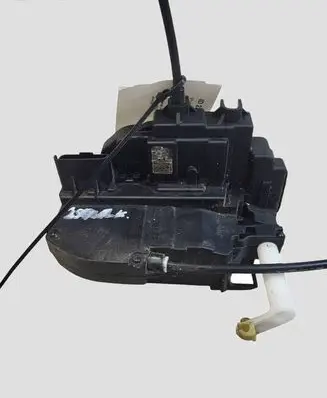 Renault Koleos I Front door lock