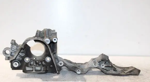 Volkswagen Caddy Generator/alternator bracket 04L903143D