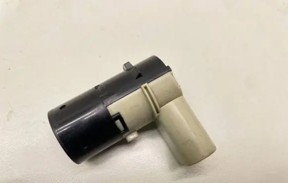 Audi A6 S6 C5 4B Parking PDC sensor