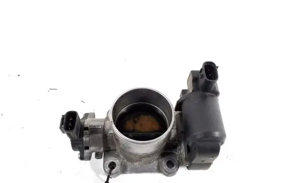 Toyota RAV 4 (XA30) Throttle valve 26100-26010