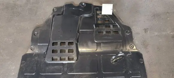 MG HS Engine splash shield/under tray 11715889