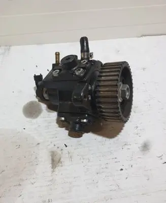 Opel Astra H Fuel injection high pressure pump 0445010097 0055193731 0333080