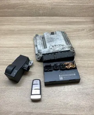 Volkswagen PASSAT B7 Engine ECU kit and lock set 03C907309D 3AA959433 3C0905861J