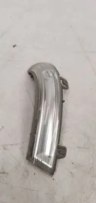 Volkswagen PASSAT B6 Mirror indicator light 1K0949102