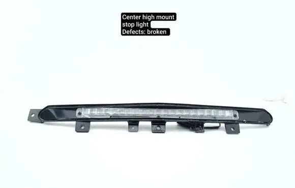 Chevrolet Corvette C8 Third/center stoplight 84516123