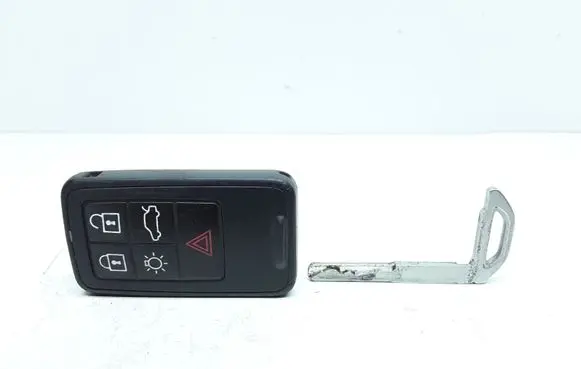 Volvo V60 Ignition key/card 