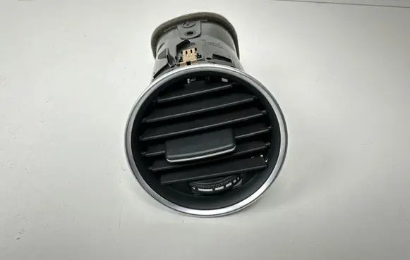 Mercedes-Benz C W204 Dashboard side air vent grill/cover trim A2048306754