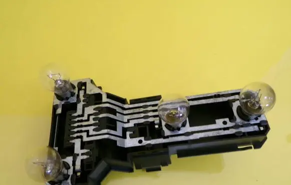 Volkswagen PASSAT B5 Tail light bulb cover holder 3B9945257 393361