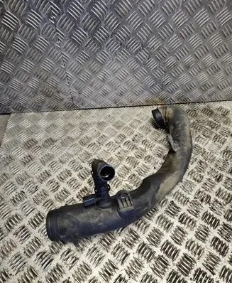 Intercooler hose/pipe