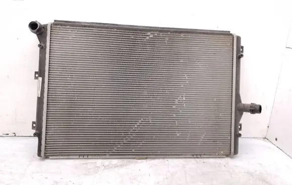 Seat Altea XL Coolant radiator 1K0121251DD